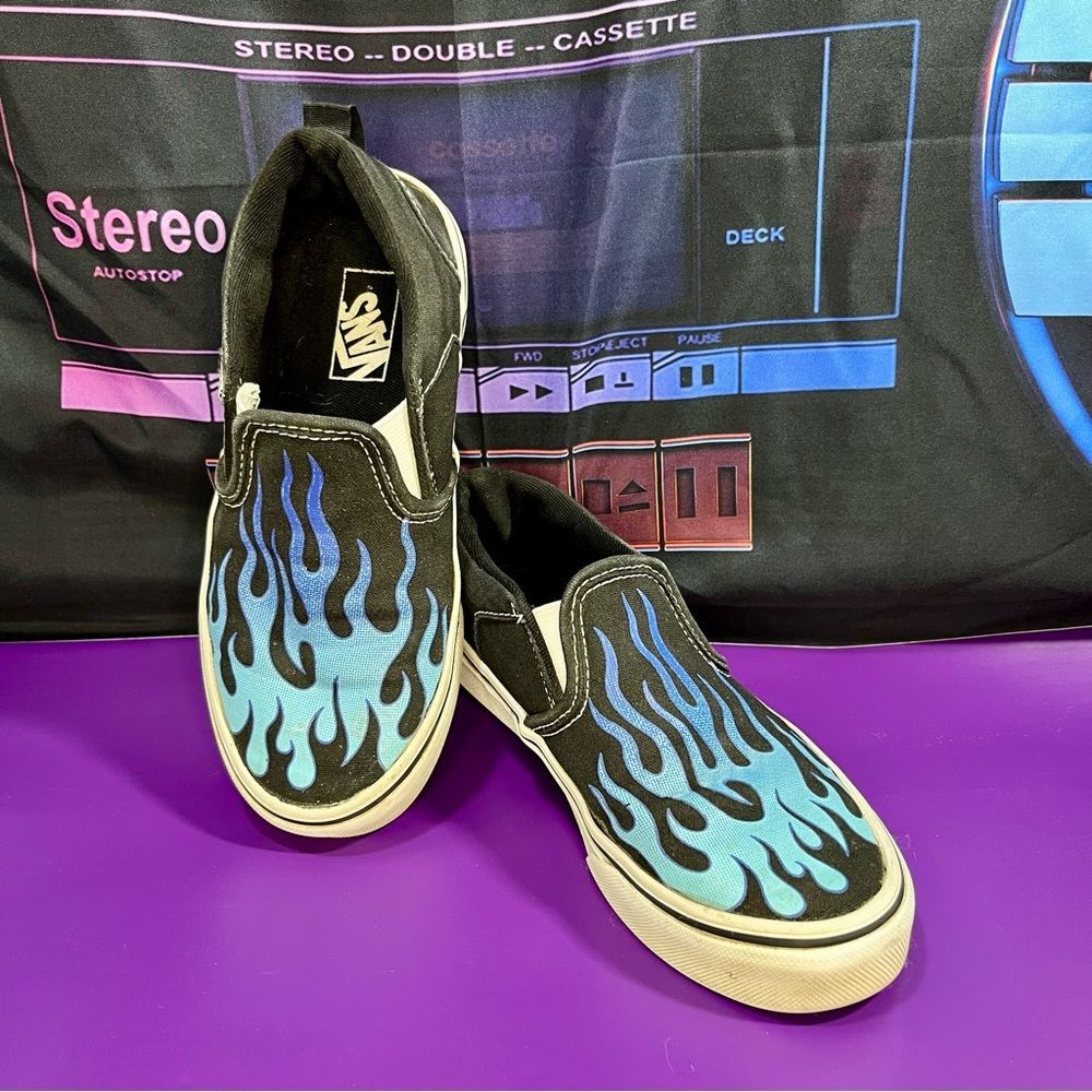 Vans Kids Youth Asher Slip-on Black and Blue Flame Skate Shoes Size 1